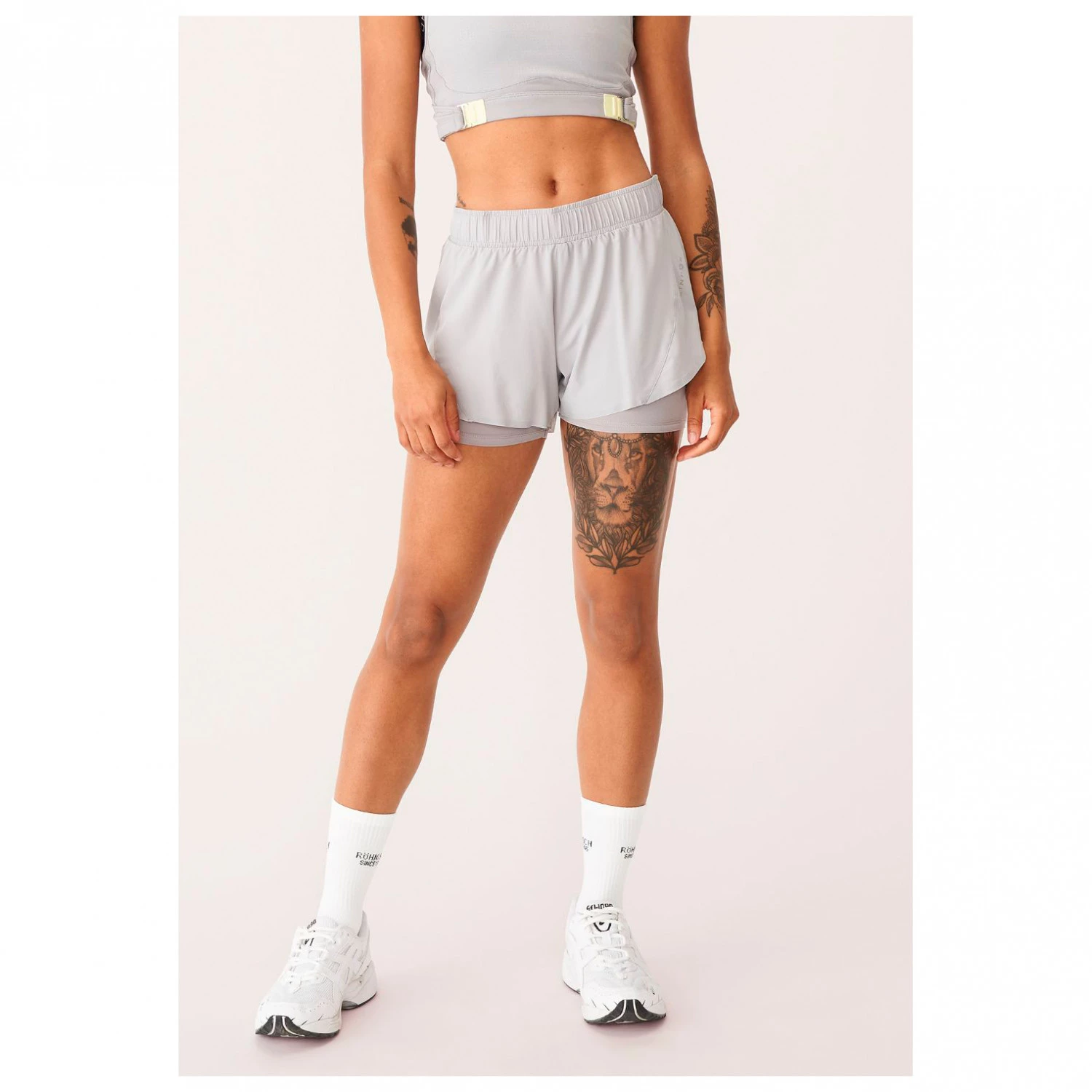 Röhnisch - Women's Arena Running Shorts - Short 4 Röhnisch - Women's Arena Running Shorts - Short – Image 2